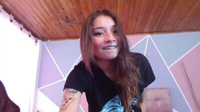 nina_wrist public webcam profile photo 5