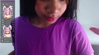 ninasain public webcam profile photo 2
