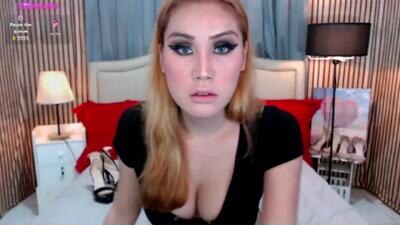 ninashoveltop public webcam profile photo 3