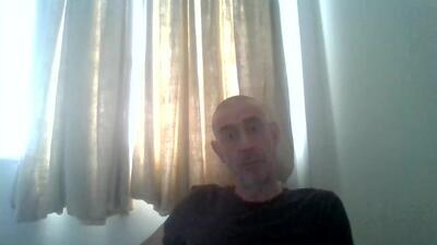 nirevess public webcam profile photo 2
