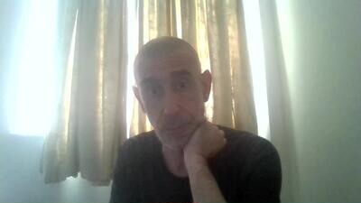 nirevess public webcam profile photo 3