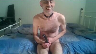 nirevess public webcam profile photo 10