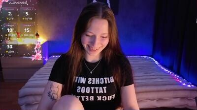 nivorelle public webcam profile photo 3