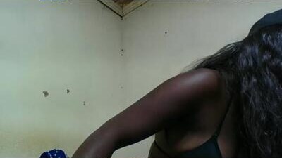 njaras public webcam profile photo 9