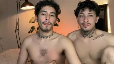 noah_and_steven public webcam profile photo 9
