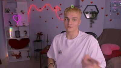 noah_nero public webcam profile photo 4