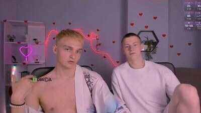 noah_nero public webcam profile photo 8
