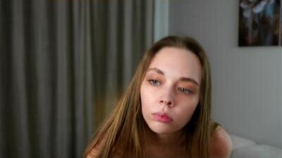 nobukohittle public webcam profile photo 8