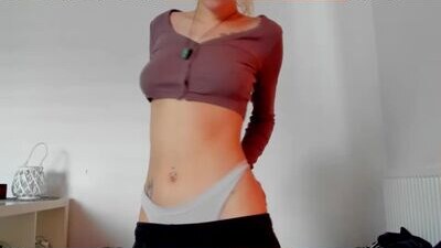 noemiandress public webcam profile photo 5