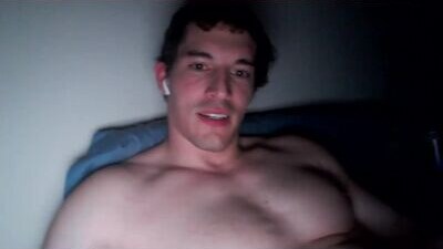 noobgains public webcam profile photo 8