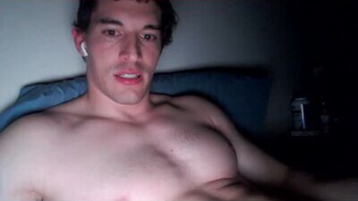 noobgains public webcam profile photo 10