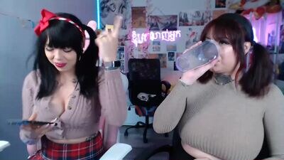noobsandboobs public webcam profile photo 3