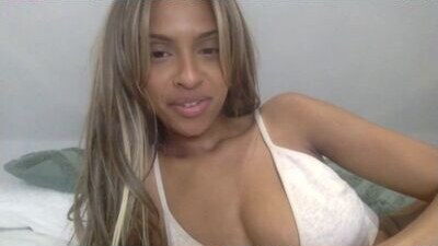 noraoakley public webcam profile photo 6
