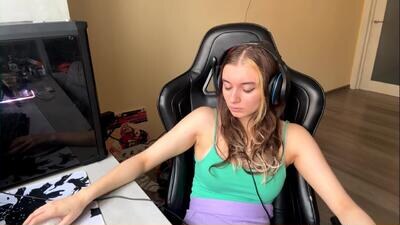 norinefrymyer public webcam profile photo 2