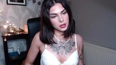 nova_sin public webcam profile photo 9