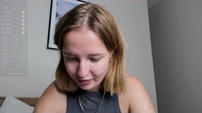 nura_vura public webcam profile photo 5