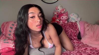 nylasinns public webcam profile photo 5