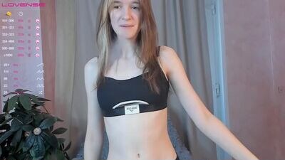 nylencela public webcam profile photo 2