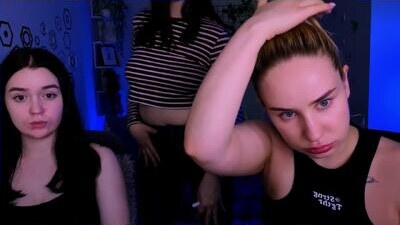 nymiraa public webcam profile photo 8