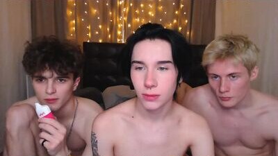 okwohka public webcam profile photo 6