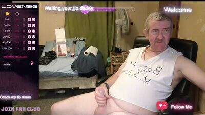 oldnewfun public webcam profile photo 3