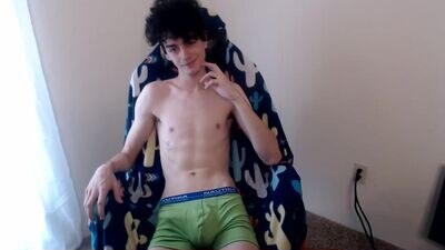 olirhoades public webcam profile photo 4
