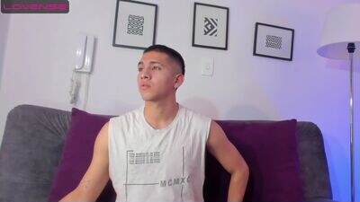 oliver_plata_ public webcam profile photo 2