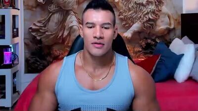 oliver_tommy public webcam profile photo 2