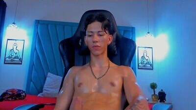 oliverthompson_01 public webcam profile photo 5
