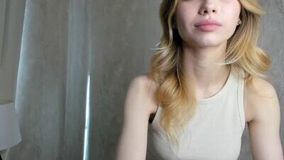 olivia_madyson public webcam profile photo 6