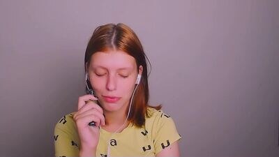 olivia_red_ public webcam profile photo 2