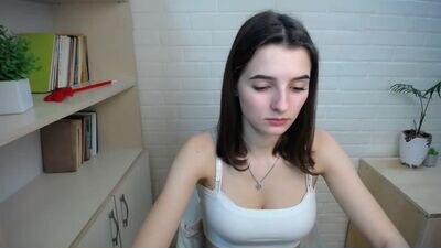 olivia_vi public webcam profile photo 2