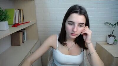 olivia_vi public webcam profile photo 8