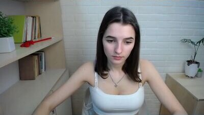 olivia_vi public webcam profile photo 10