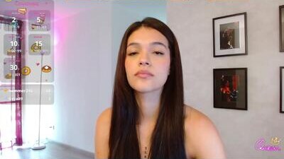 oliviabran_ public webcam profile photo 10
