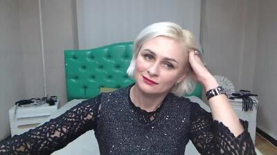 oliviahorst public webcam profile photo 3