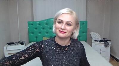 oliviahorst public webcam profile photo 9
