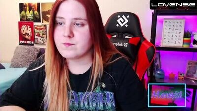 oliviamunk public webcam profile photo 2