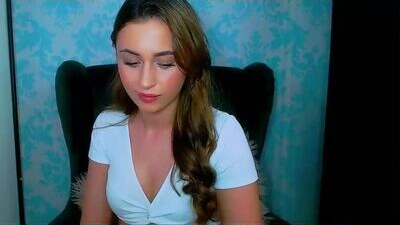 oliviangel public webcam profile photo 6