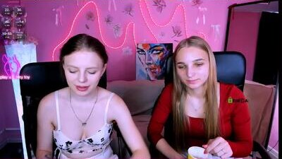 ollivia_dream public webcam profile photo 9