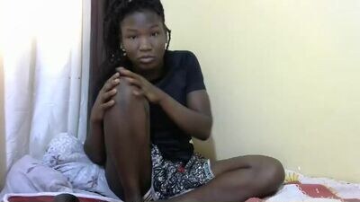 oluwami public webcam profile photo 4