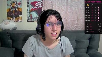 omedeto_akira public webcam profile photo 7