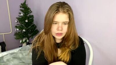 omellyoo public webcam profile photo 2