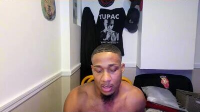 oneandonly08 public webcam profile photo 8