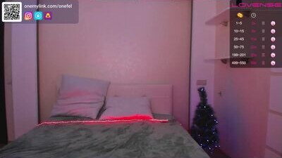 onefel public webcam profile photo 10