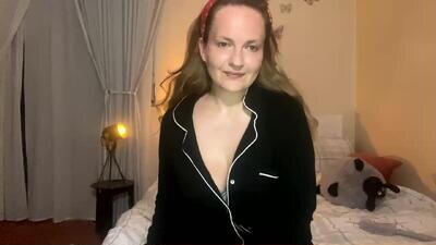 onlylike public webcam profile photo 3