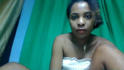 ooooranorosoa public webcam profile photo 3