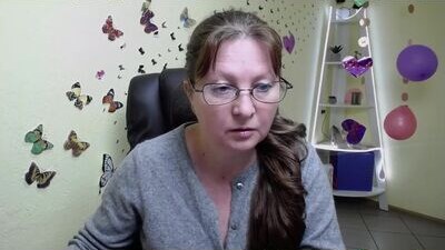 oovanessahotts public webcam profile photo 6