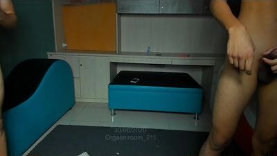 orgasmroom_211 public webcam profile photo 7