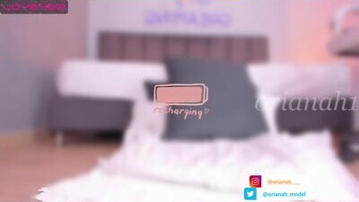 orianah1 public webcam profile photo 10